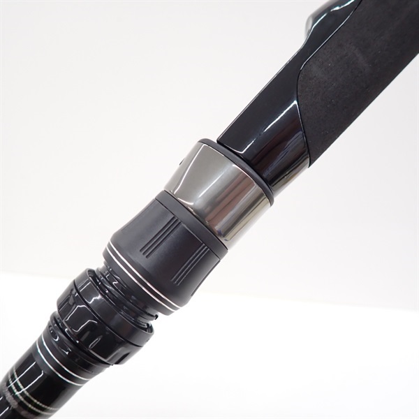 １７サーフトライブＳＴＨＳ－１０６２Ｍ